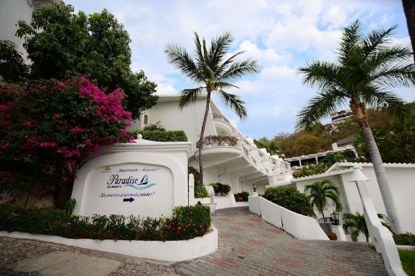 Dolphin Cove Inn (Manzanillo)